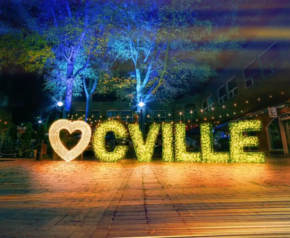 Giant lit up heart and Cville on the downtown mall